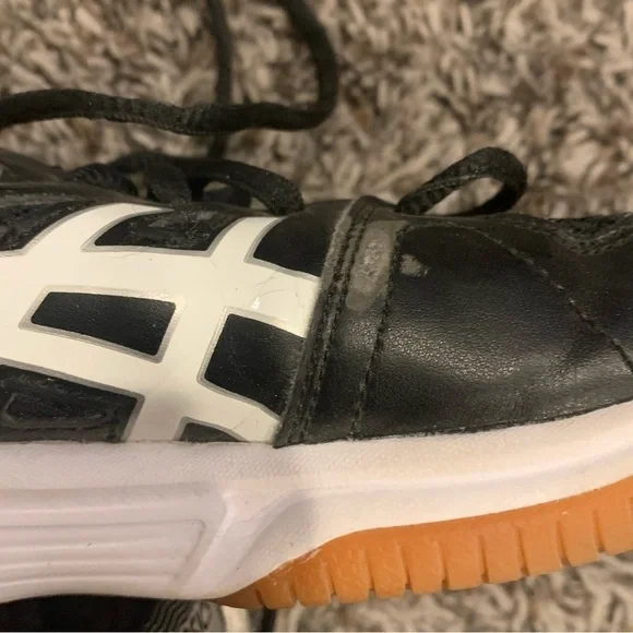 Women’s ASICS Running Shoes - Picture 2 of 9